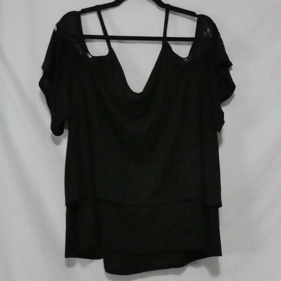 TORRID | size 1 | Chic Black Cold Shoulder Top - Picture 1 of 12